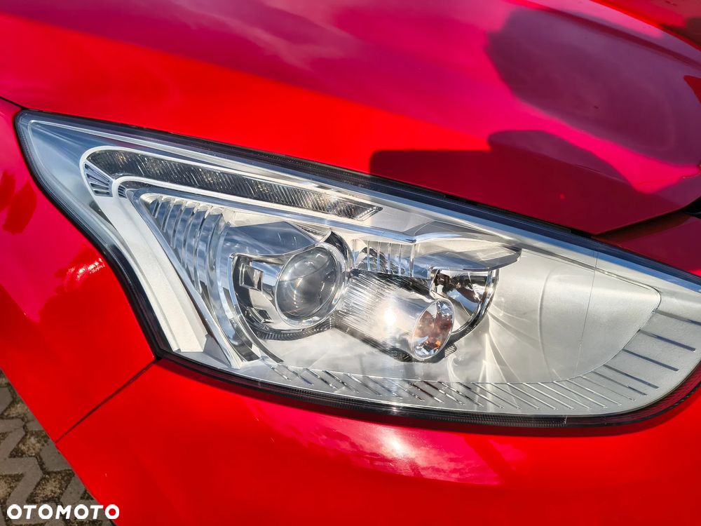 Ford B-MAX 1.0 EcoBoost Titanium - 25