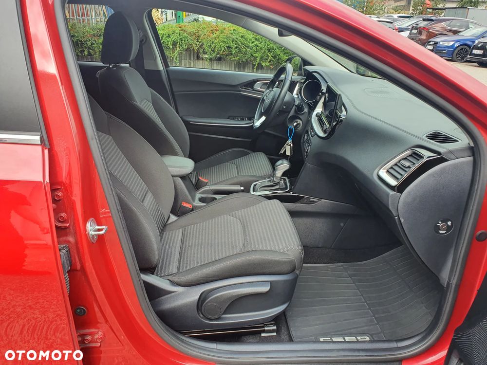 Kia Ceed 1.5 T-GDI L DCT - 25