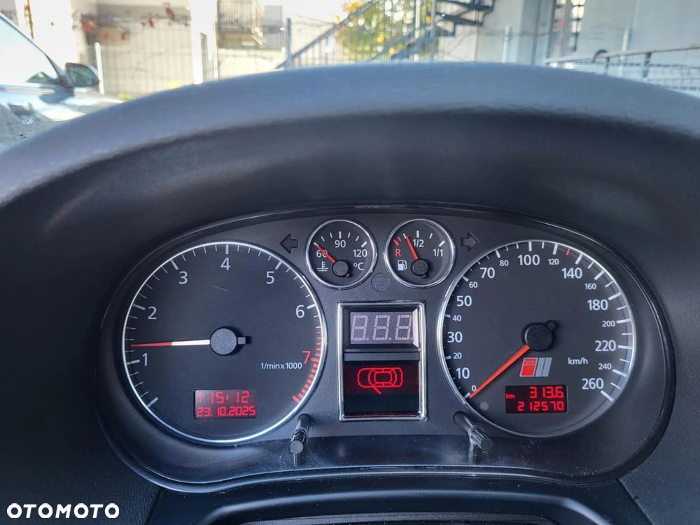 Audi A3 3-drzwiowe - 4