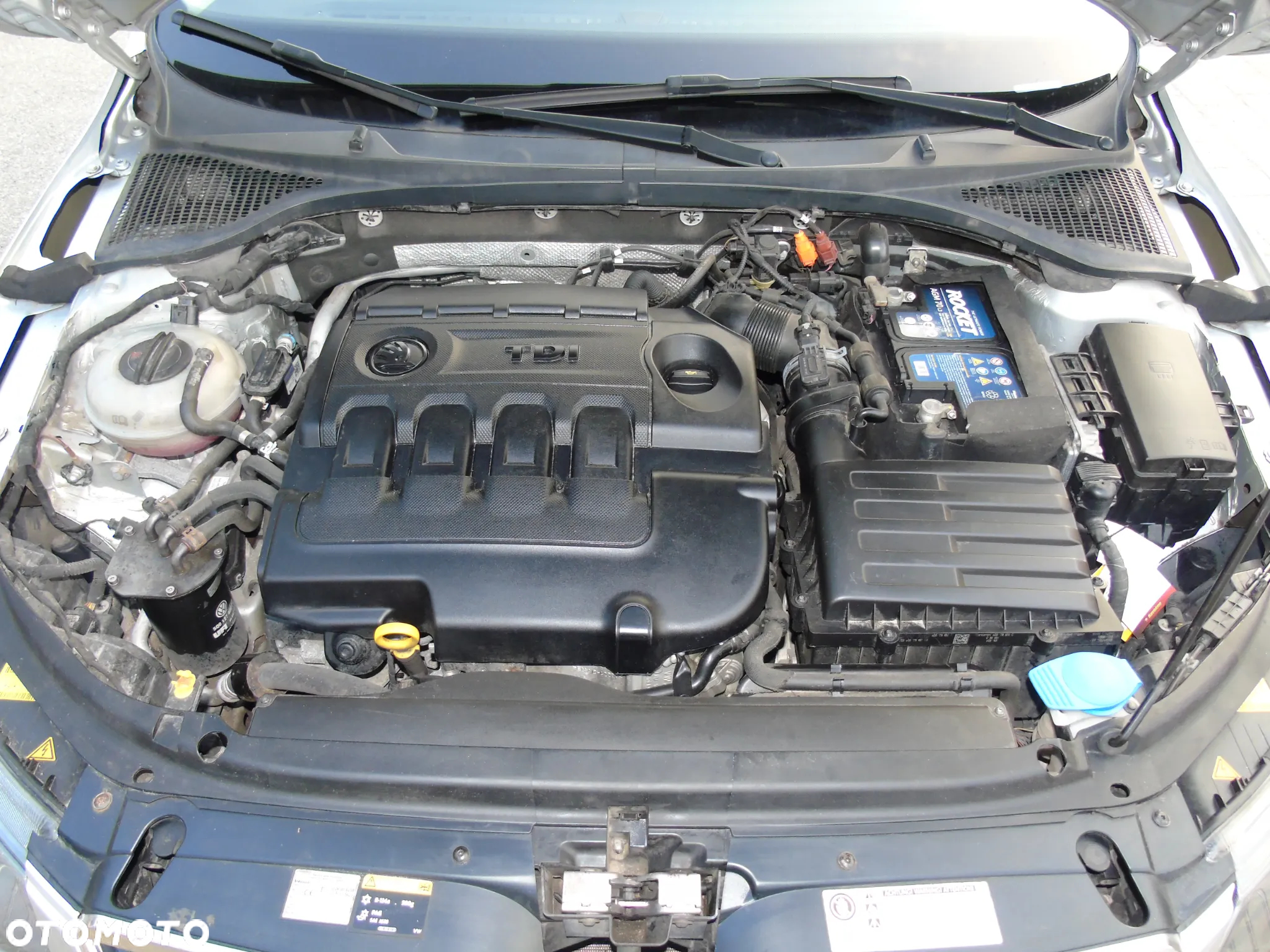 Skoda Octavia Combi 1.6 TDI DPF DSG Active - 24