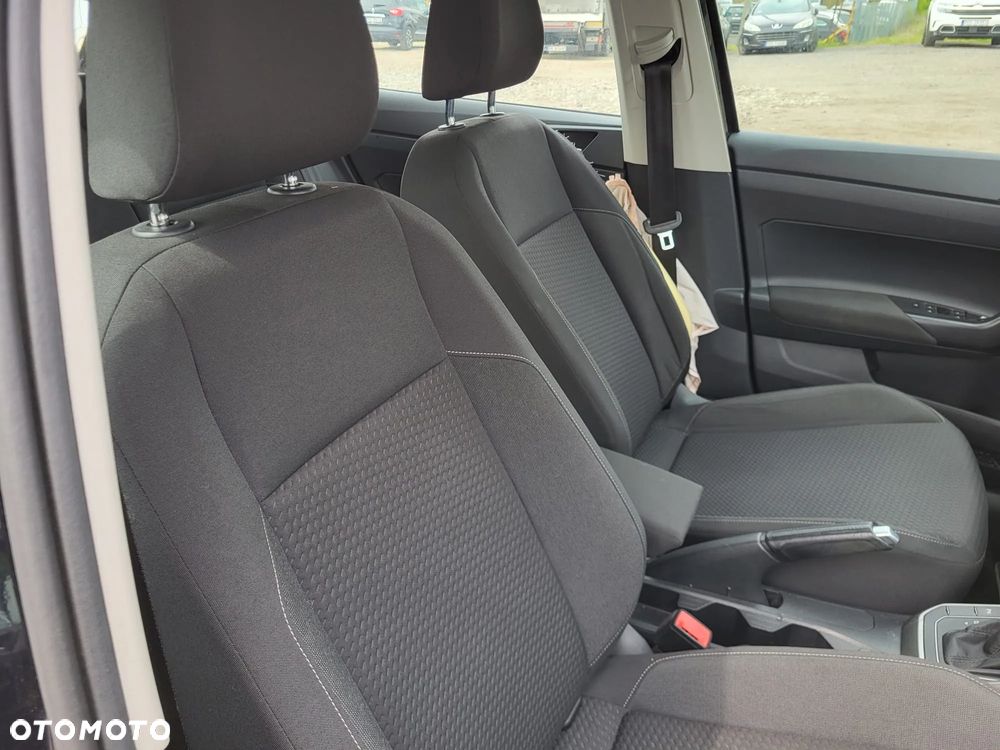 Volkswagen Polo - 32