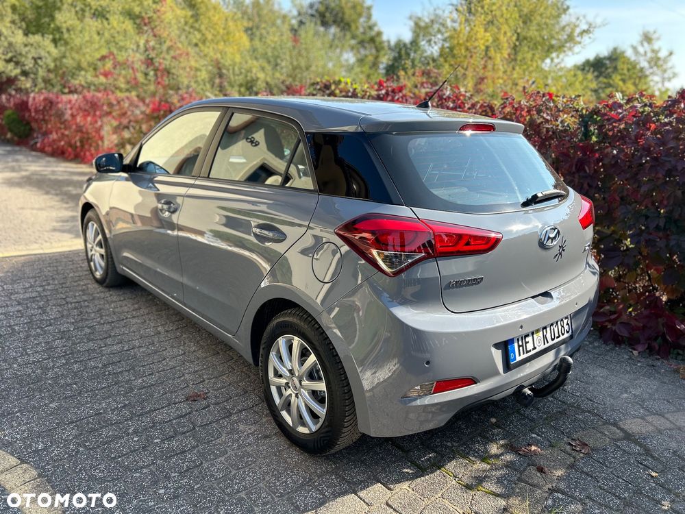 Hyundai i20 1.2 Trend - 7