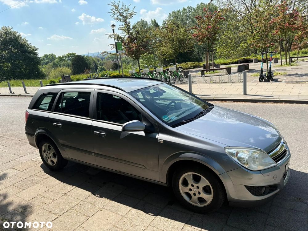 Opel Astra 1.6 Enjoy - 1