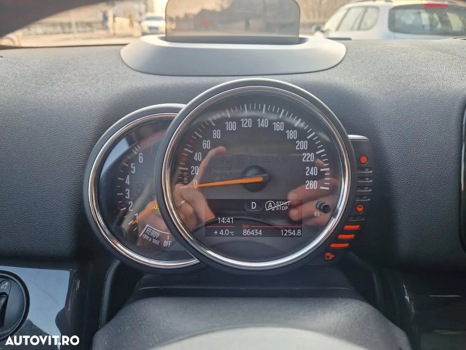 Mini Countryman - 5
