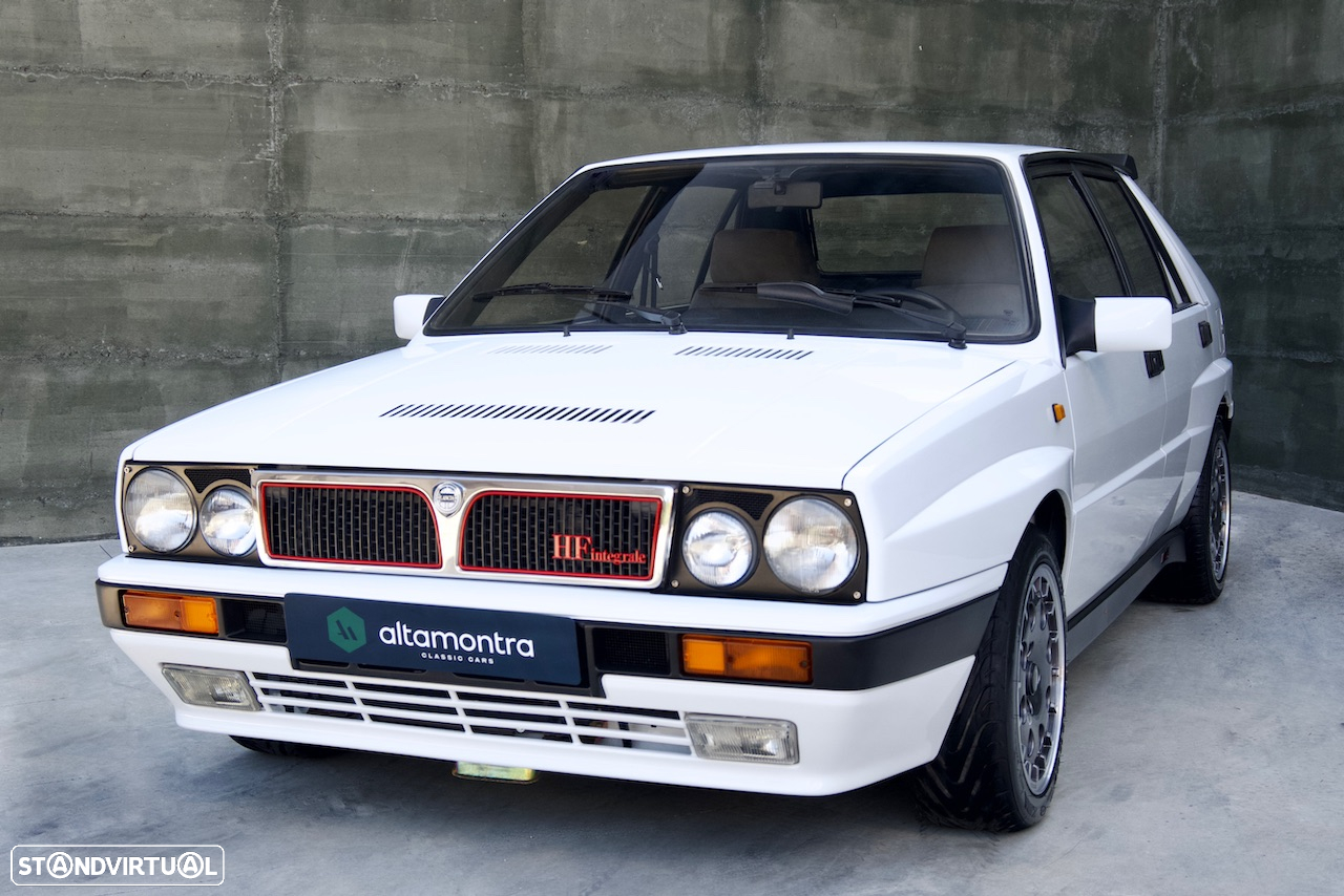 Lancia Delta 2.0 HF Integrale - 4
