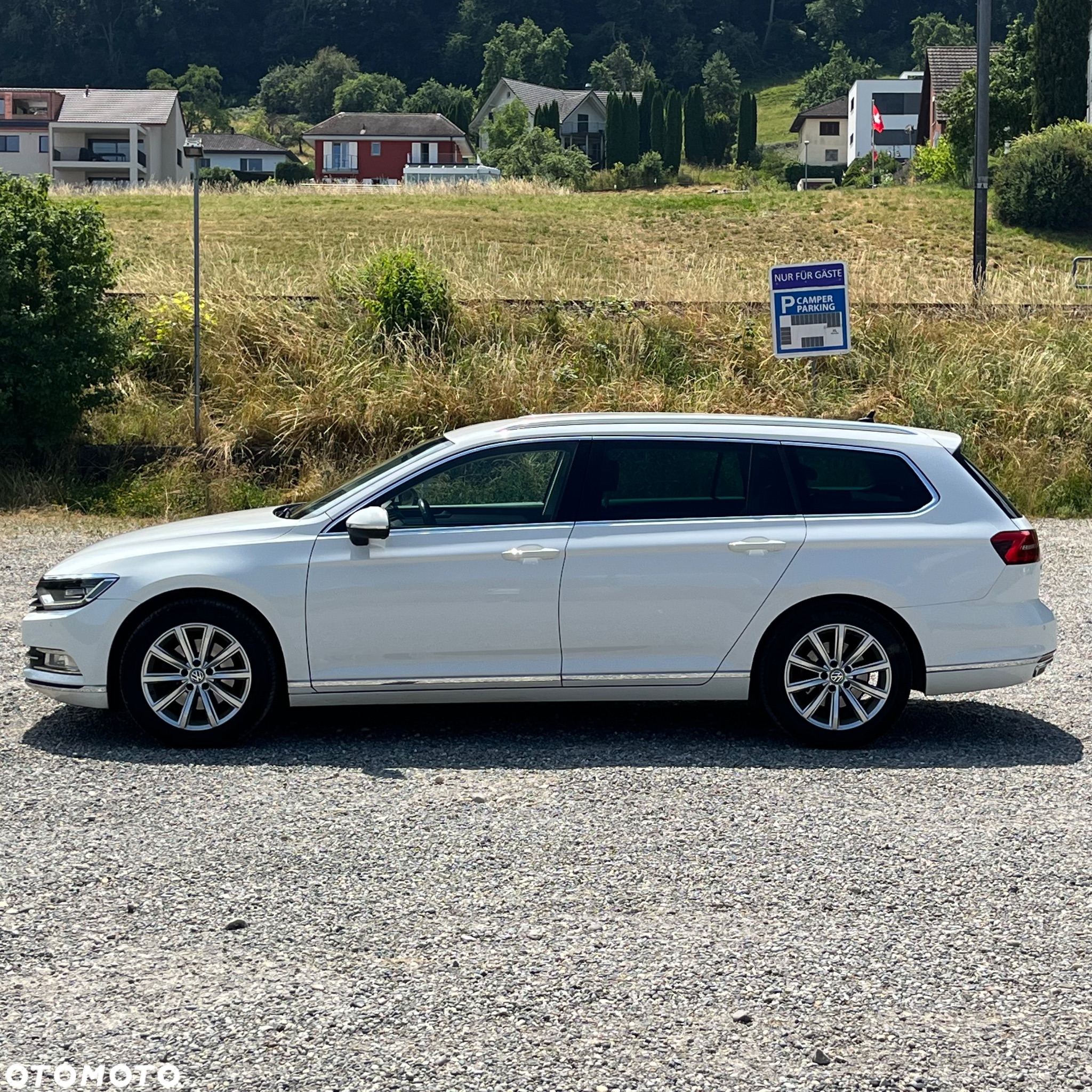 Volkswagen Passat - 13