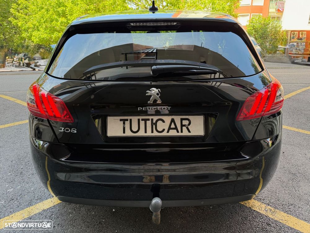 Peugeot 308 1.5 BlueHDi Style EAT8 - 6