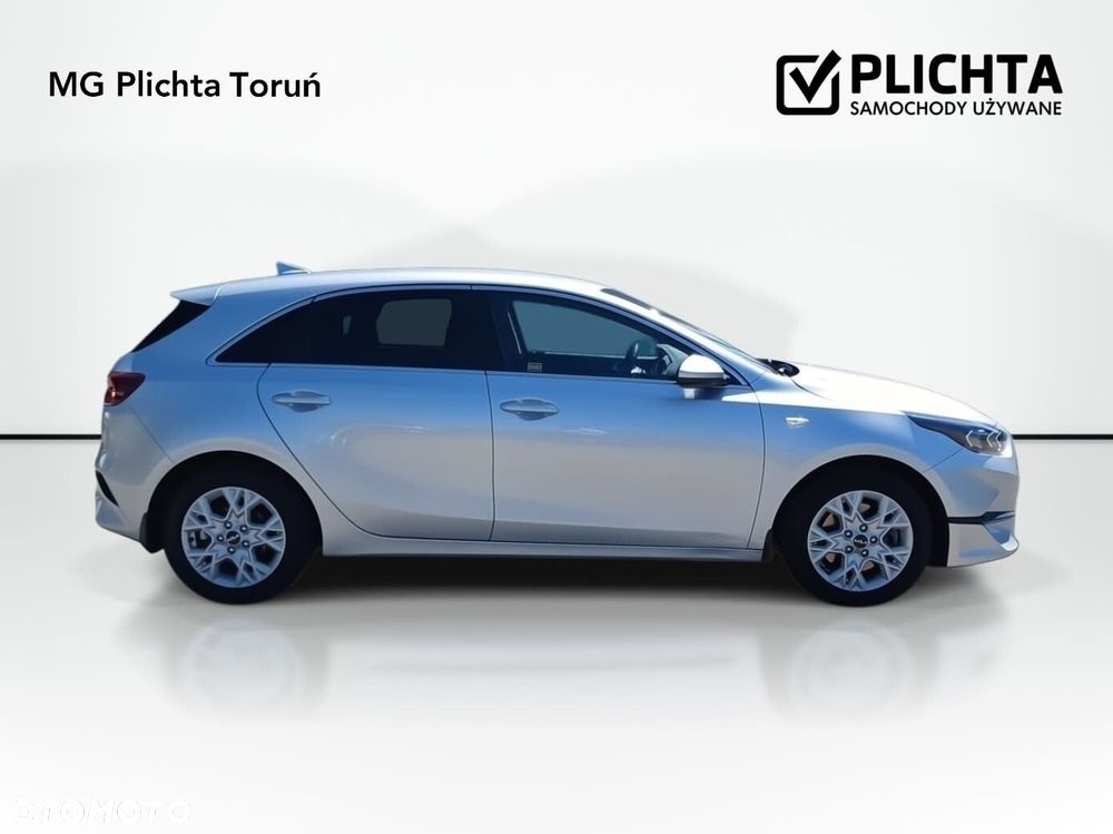 Kia Ceed - 29