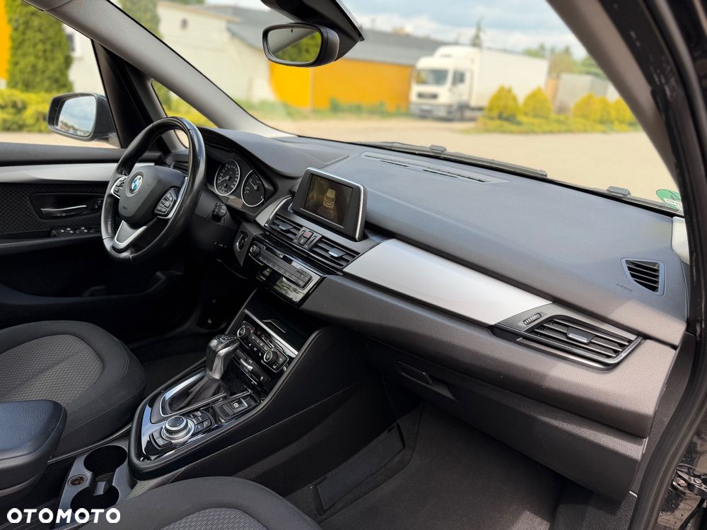 BMW Seria 2 218d Advantage sport - 26