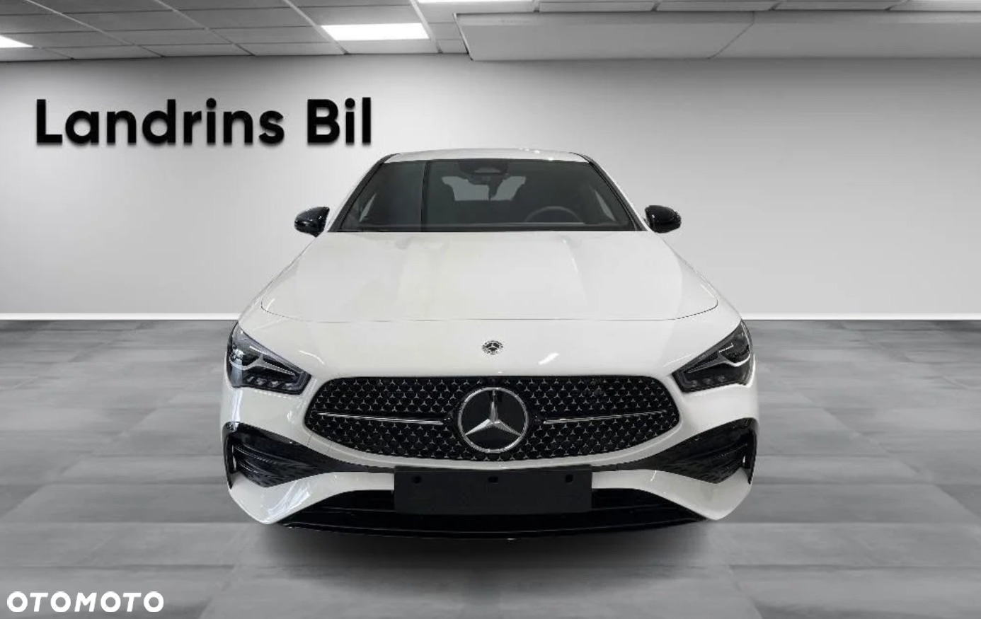 Mercedes-Benz CLA 250 e PHEV AMG Line 8G-DCT - 3