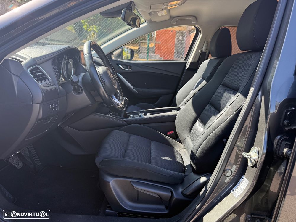 Mazda 6 M6 2.2 SKY-D Excellence Navi - 5