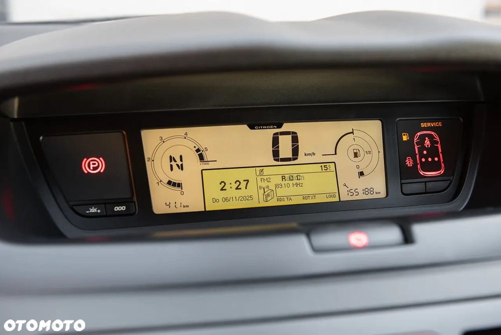 Citroën C4 Picasso 1.6 e-HDi FAP EGS6 Exclusive - 15