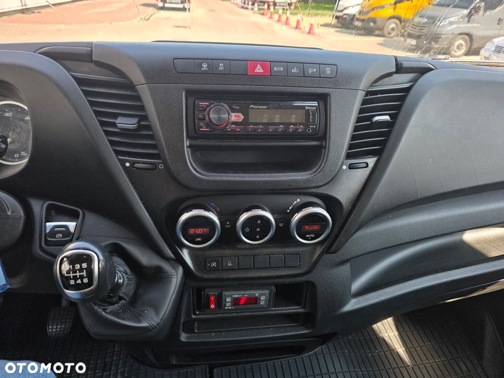 Iveco 35S14 Chłodnia Izoterma 8EP Super cena 79900 netto ! Krajowe ! - 9