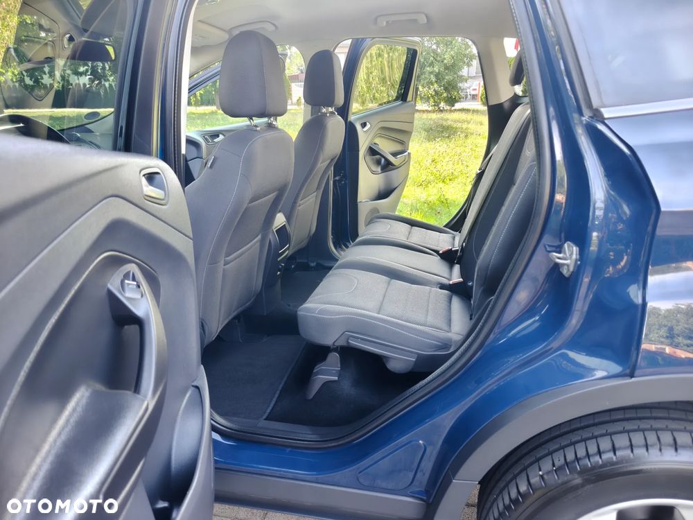 Ford Kuga - 21