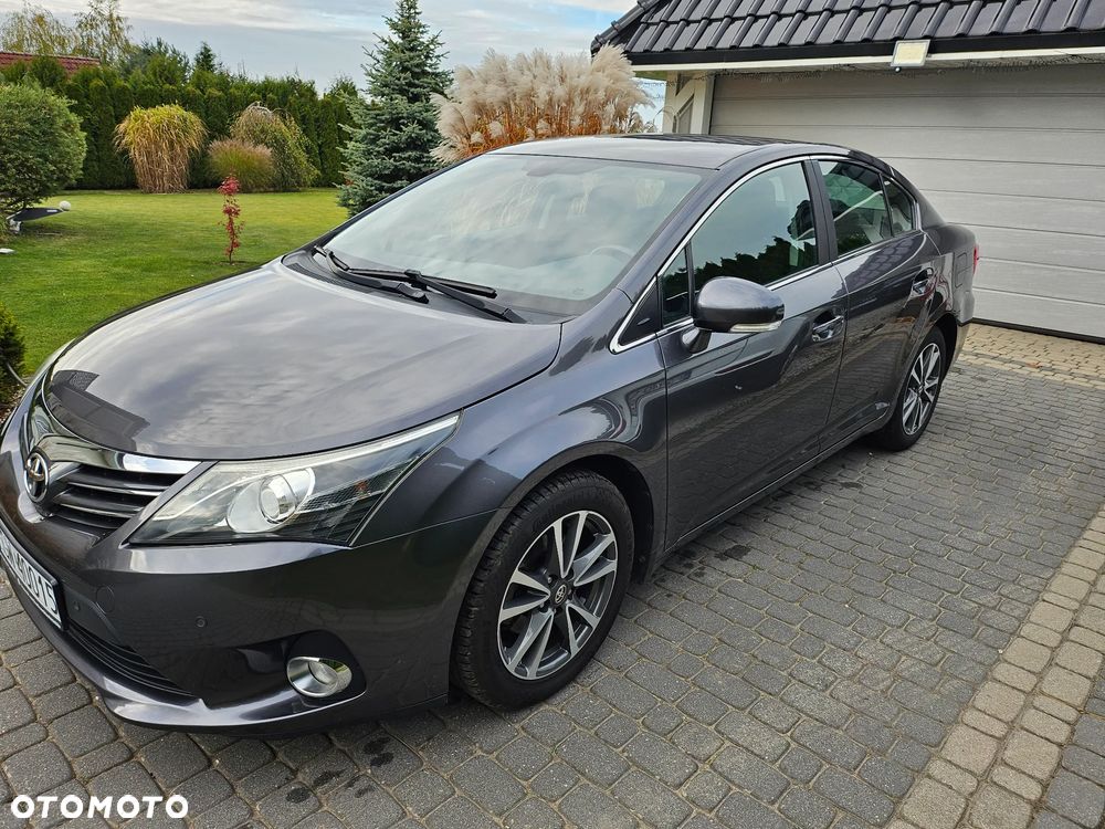 Toyota Avensis 1.6 Life - 3