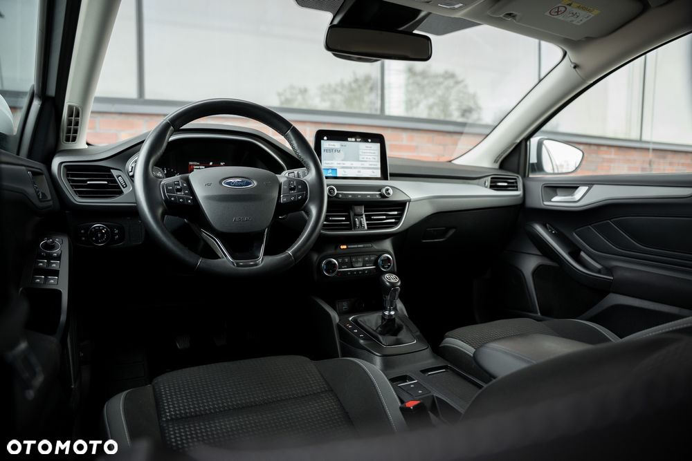 Ford Focus 1.5 EcoBlue STart-Stopp-System TITANIUM - 28