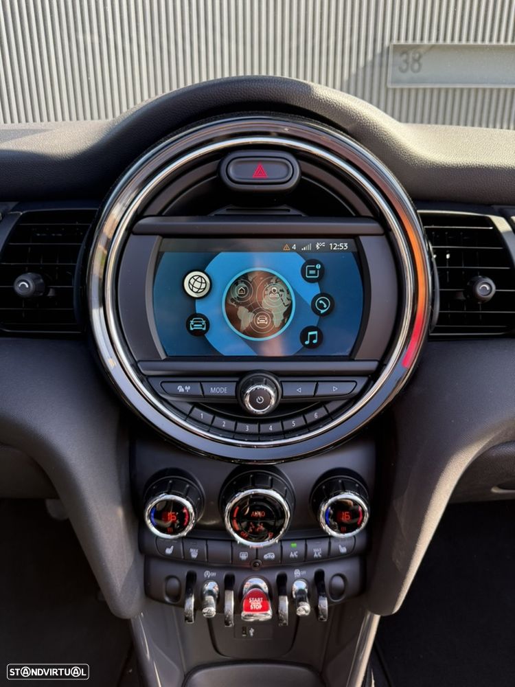 MINI Cabrio - 15