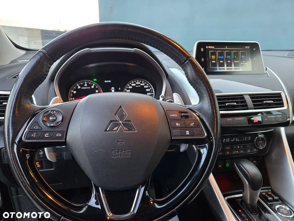 Mitsubishi Eclipse Cross 1.5 T GPF Intense Pro CVT 4WD - 29