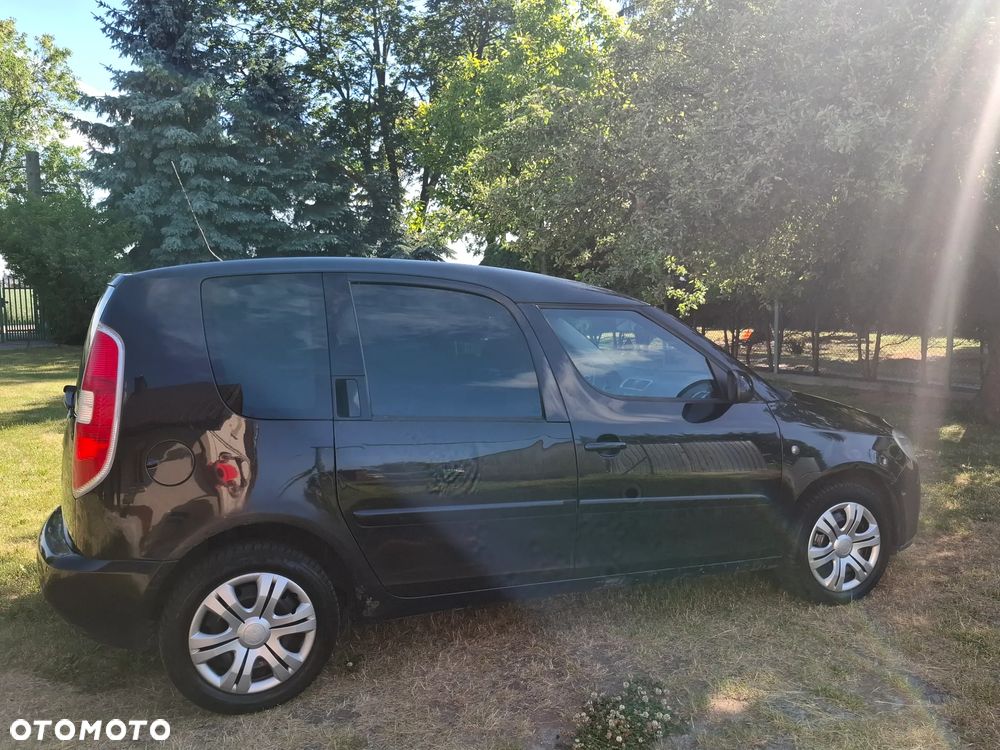Skoda Roomster 2006 photo 4