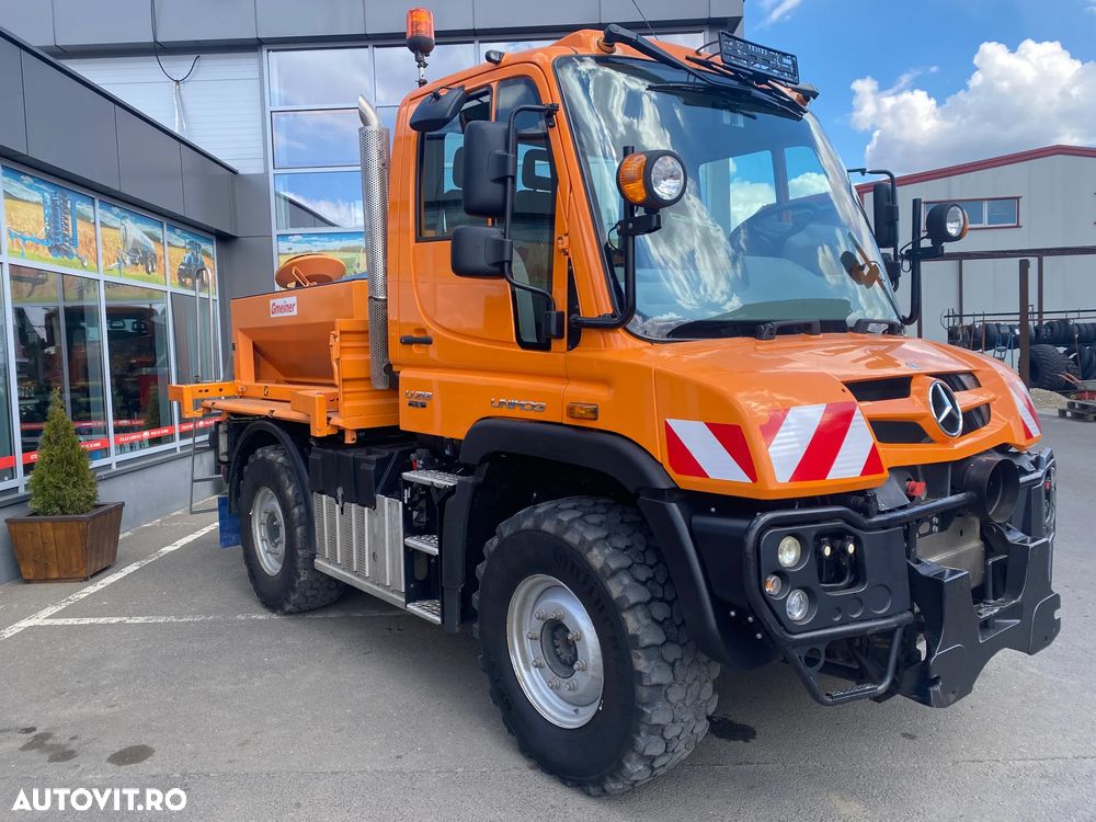 Mercedes-Benz UNIMOG U218 - 8