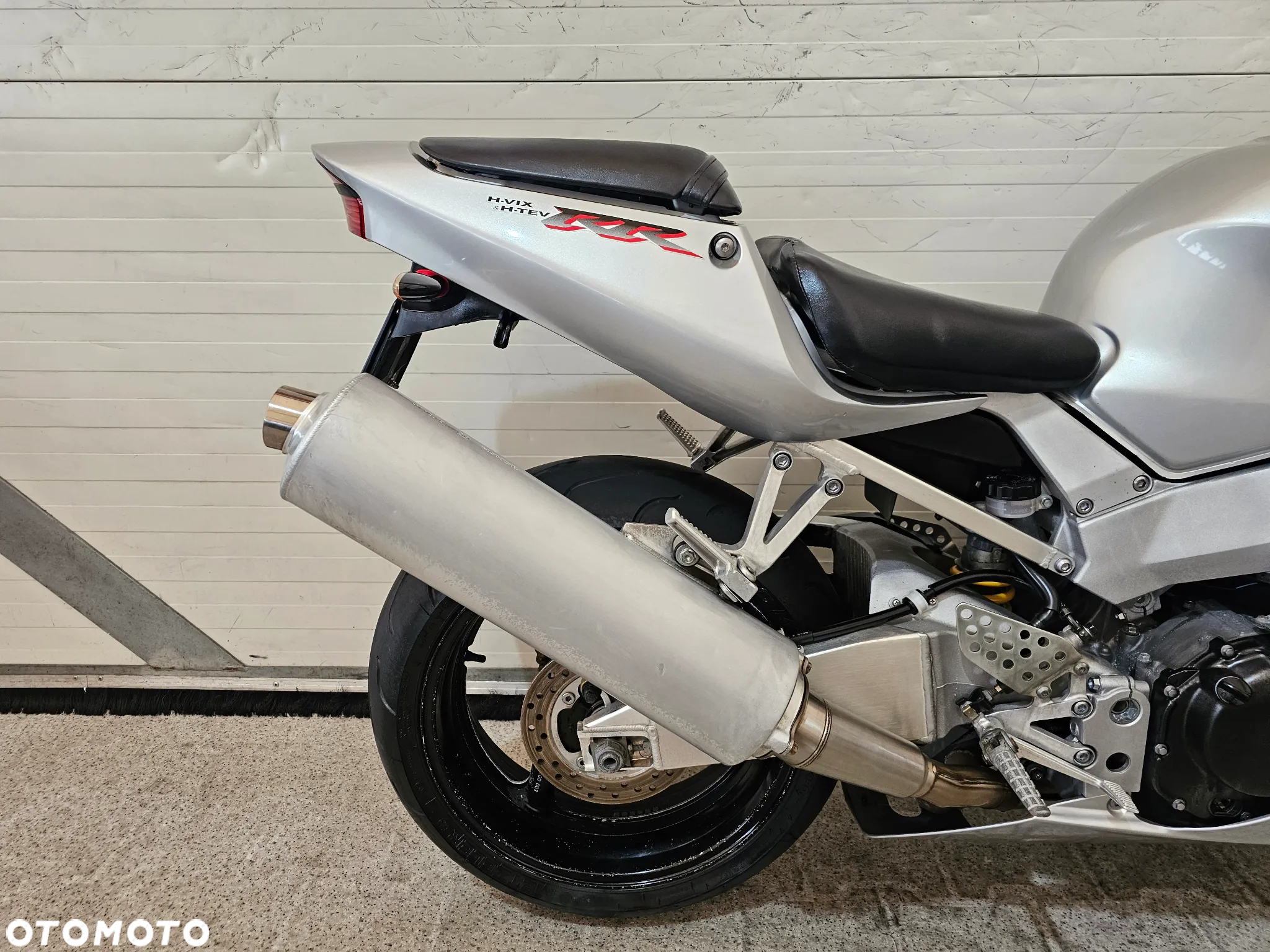 Honda CBR - 18