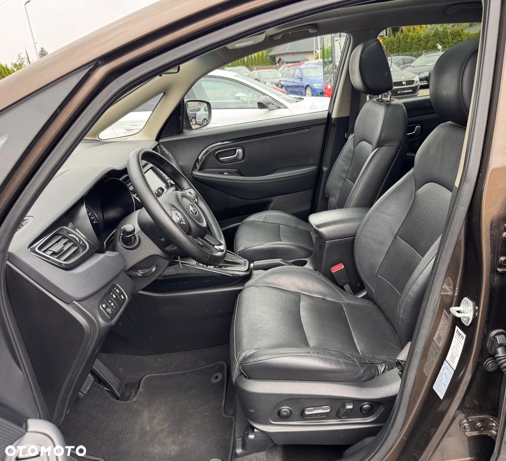 Kia Carens 1.7 CRDi L 7os DCT - 17