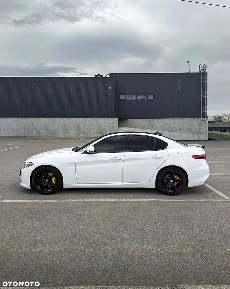 Alfa Romeo Giulia 2.0 Turbo Veloce - 3