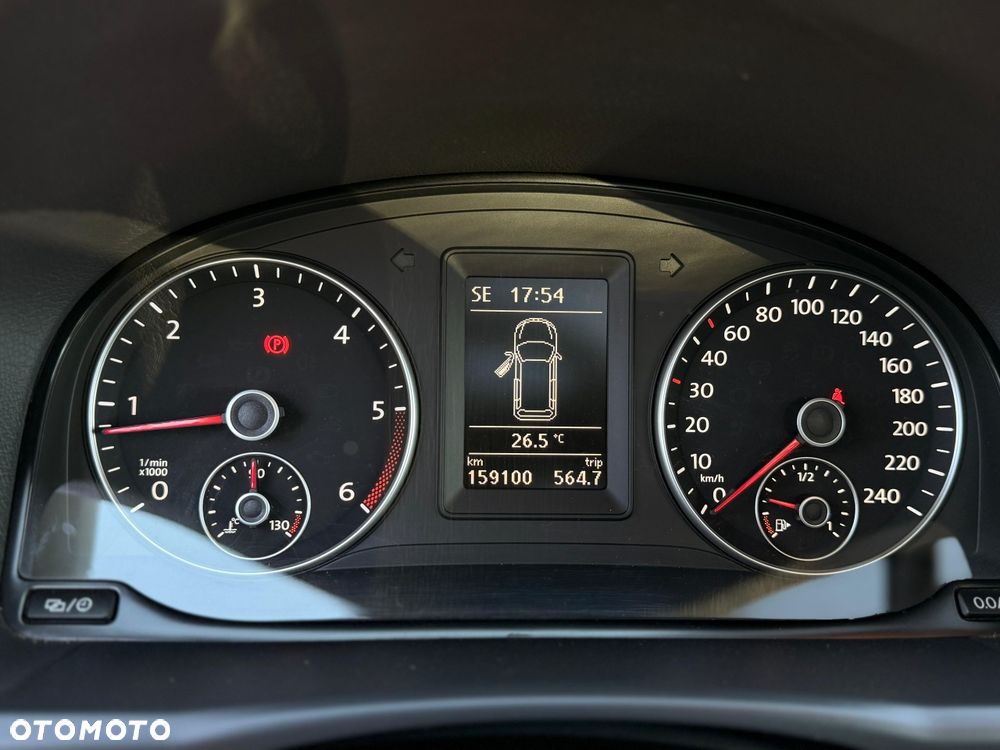 Volkswagen Touran - 6