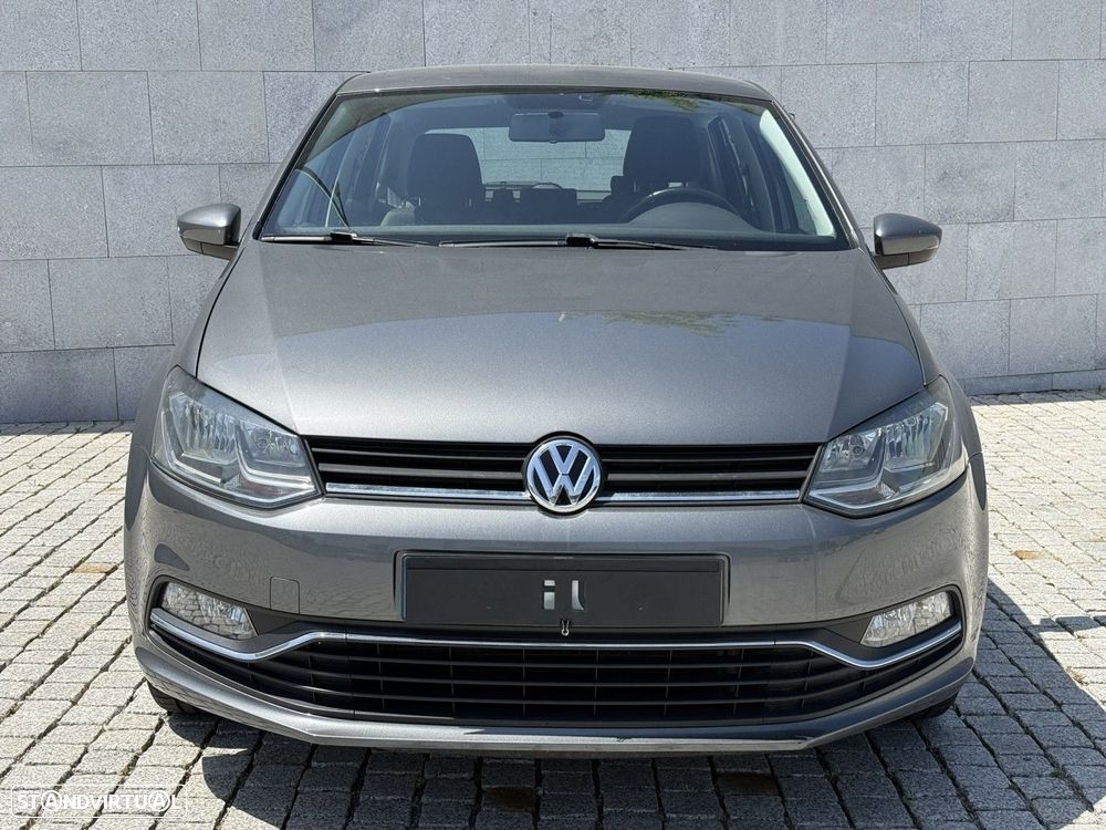 VW Polo 1.0 Confortline - 2