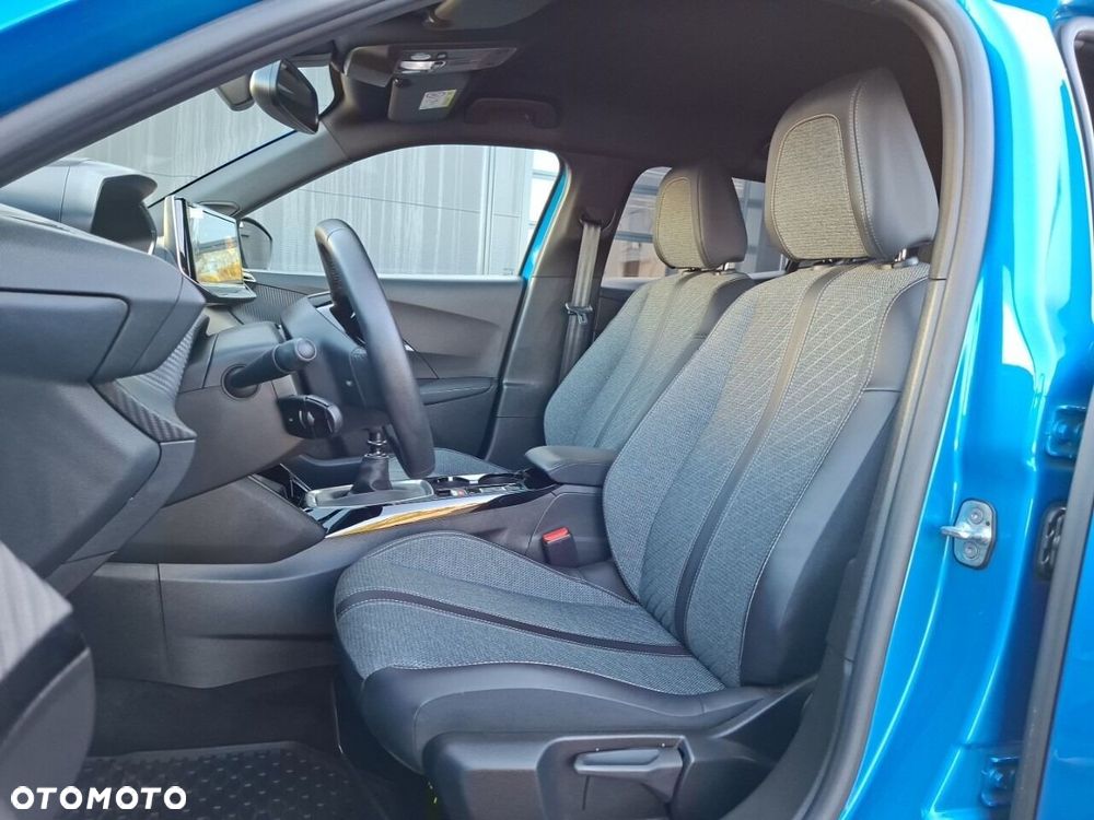 Peugeot 2008 - 10