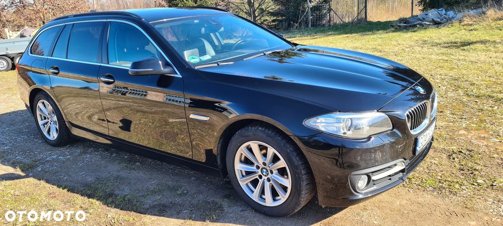 BMW Seria 5 520d xDrive Luxury Line - 2