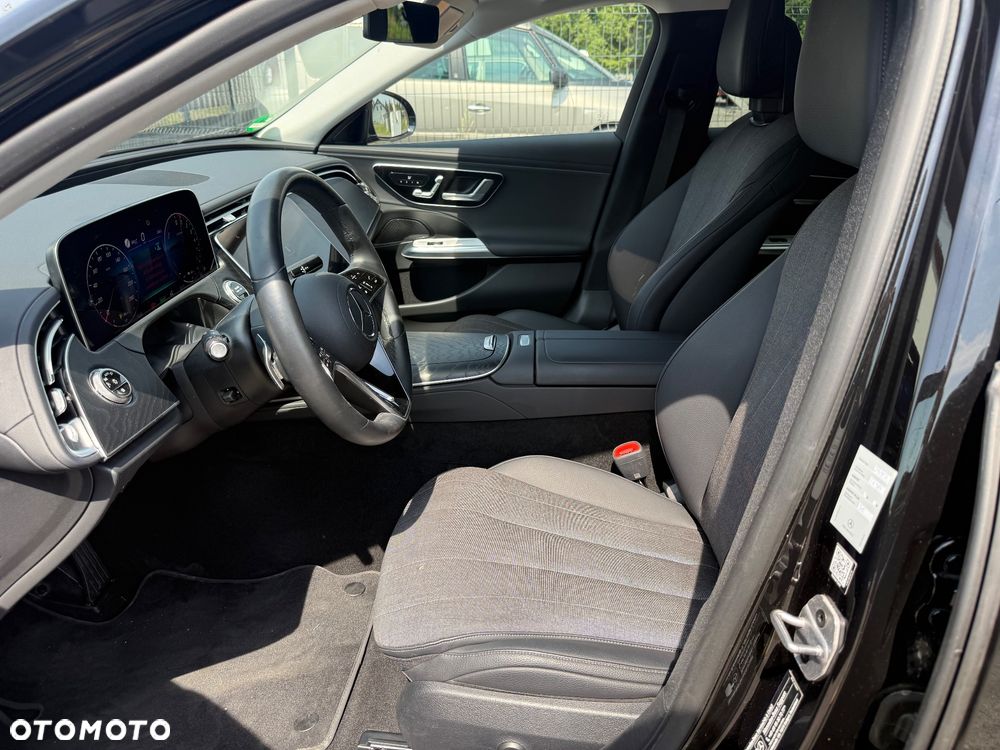Mercedes-Benz Klasa E 300 de 9G-TRONIC Avantgarde - 19