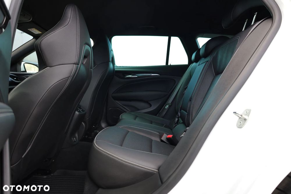 Opel Insignia 2.0 BiTurbo 4x4 GSI - 20