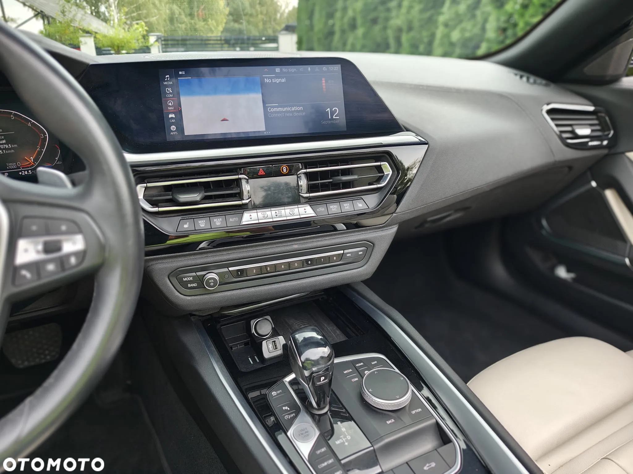 BMW Z4 sDrive30i - 18