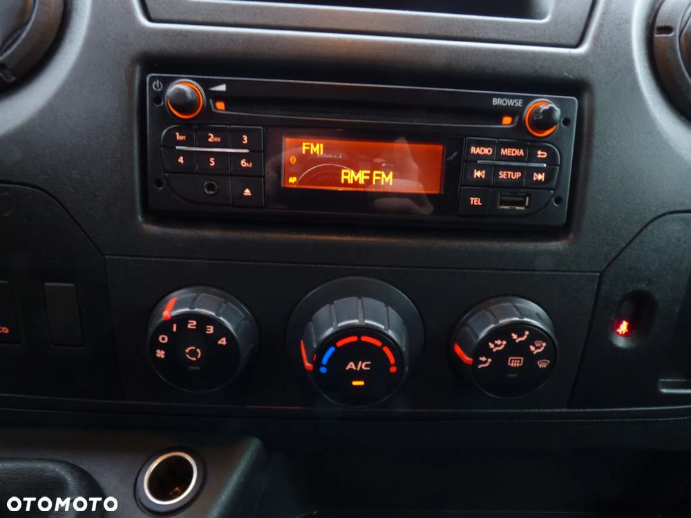 Renault Master - 13