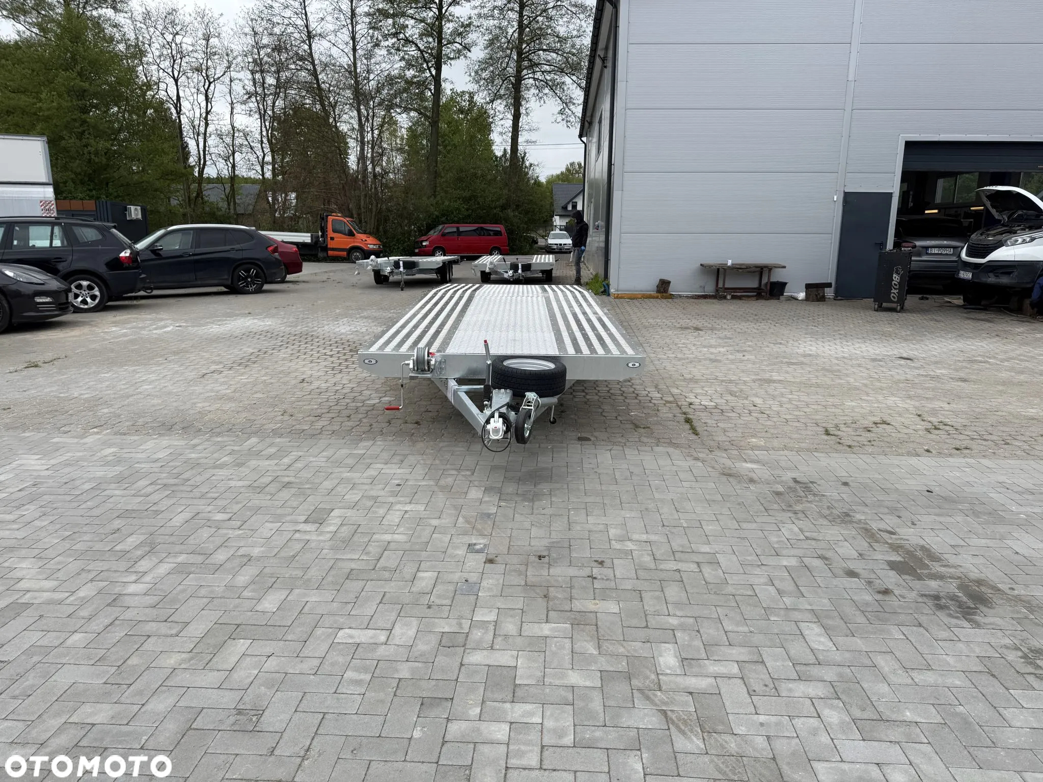 Niewiadów Nowa Laweta Jupiter 600x210 3500kg na suv bus Dostawa - 5