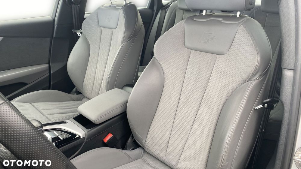 Audi A4 Limousine 40 TFSI mHEV Advanced S tronic - 11