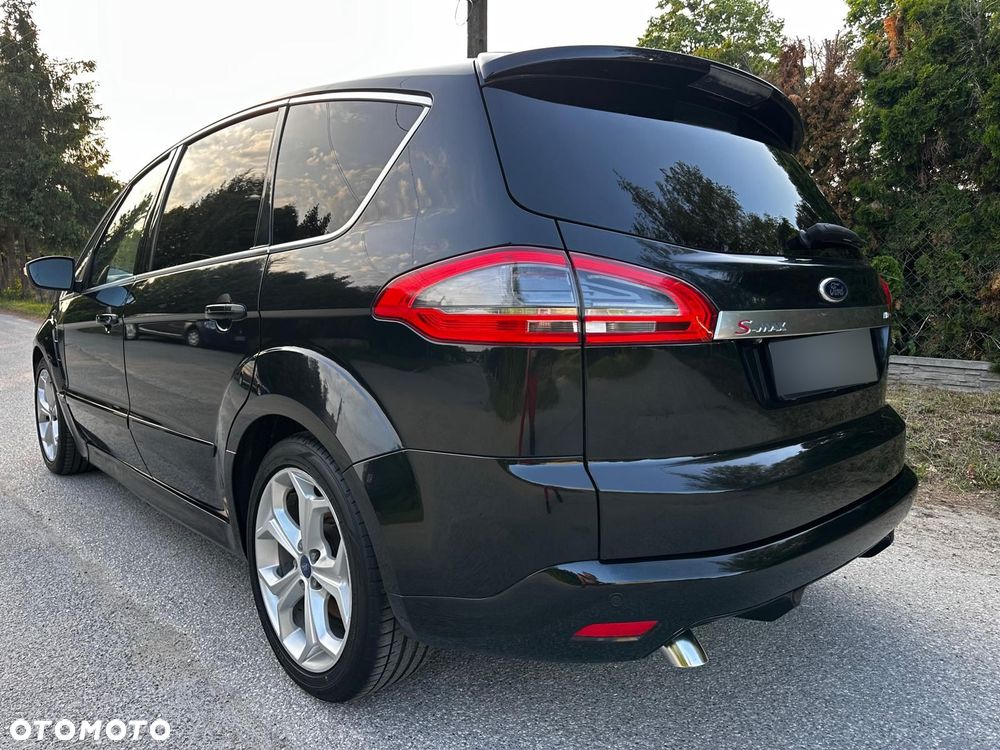 Ford S-Max - 8