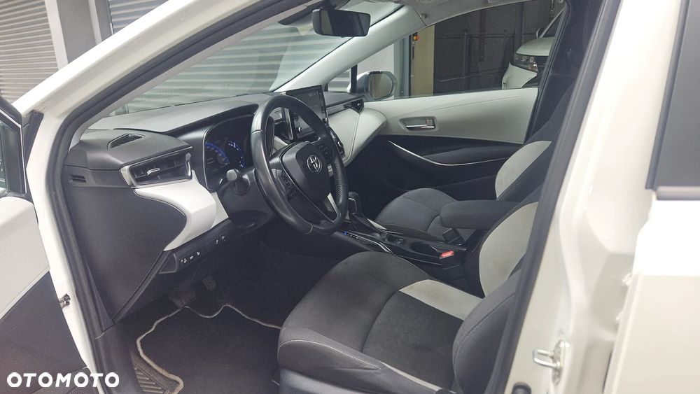 Toyota Corolla 1.8 Hybrid Comfort - 5
