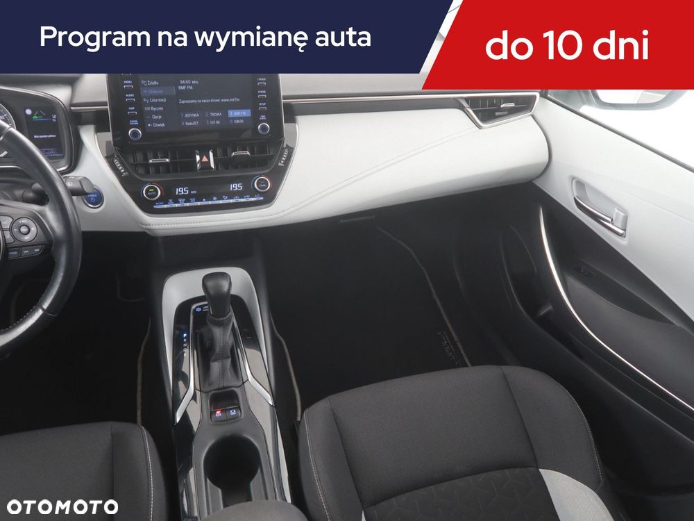 Toyota Corolla - 10