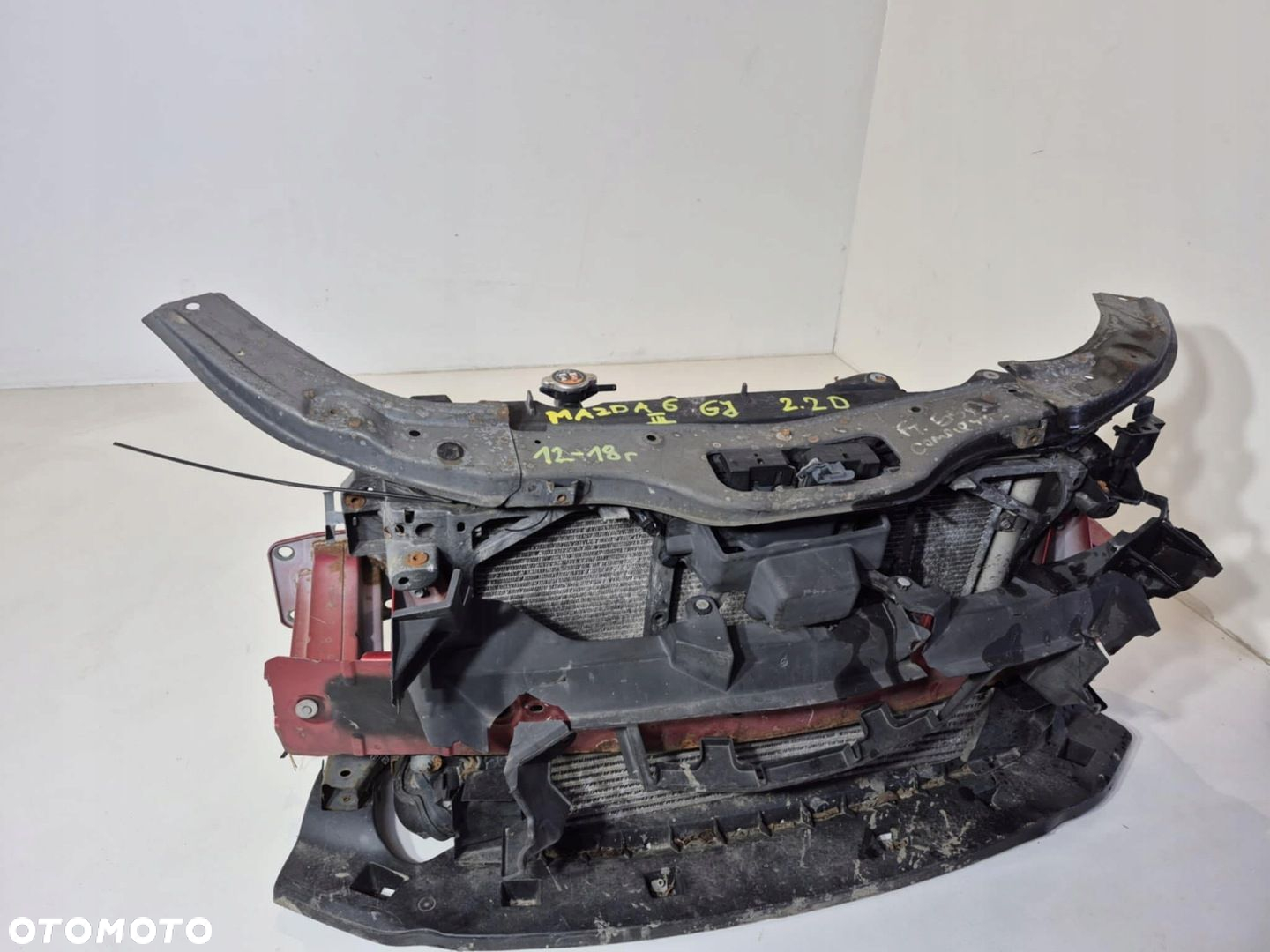 PAS PRZEDNI CHŁODNICA MAZDA 6 III GJ 12-18 2.2 D - 2