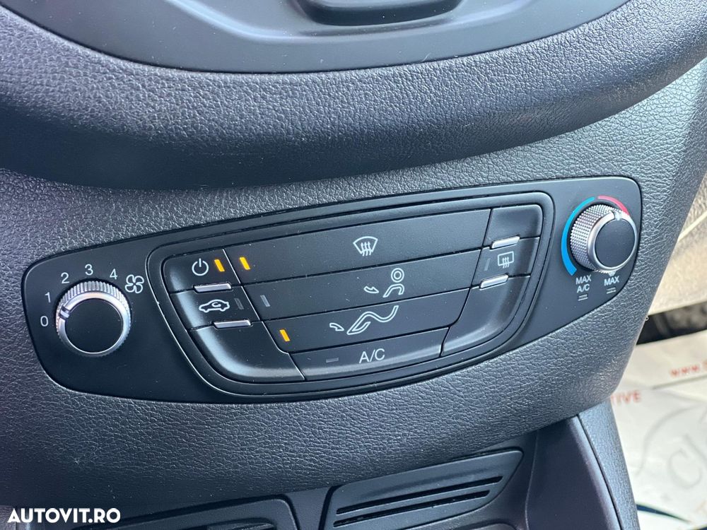Ford Courier - 20