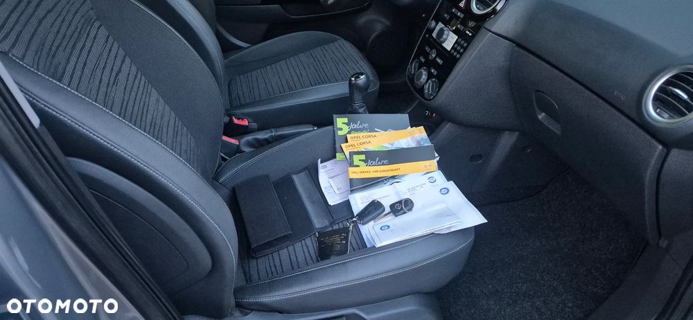 Opel Corsa 1.4 Enjoy - 4