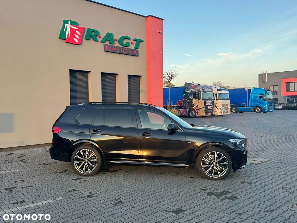 BMW X7 M50d sport - 4