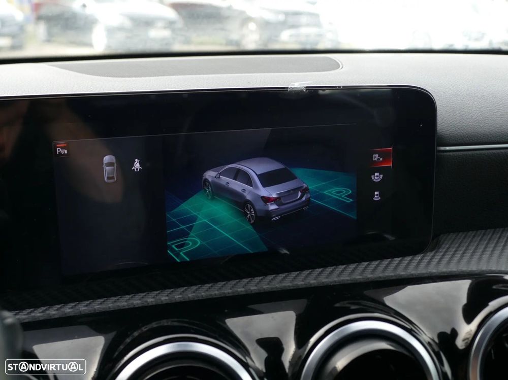 Mercedes-Benz A 250 Limousine e Style Plus - 19
