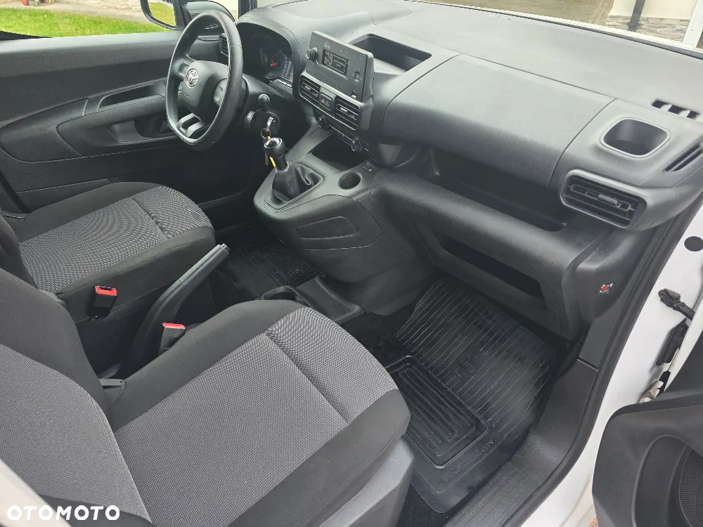 Toyota PROACE CITY L1 - 24