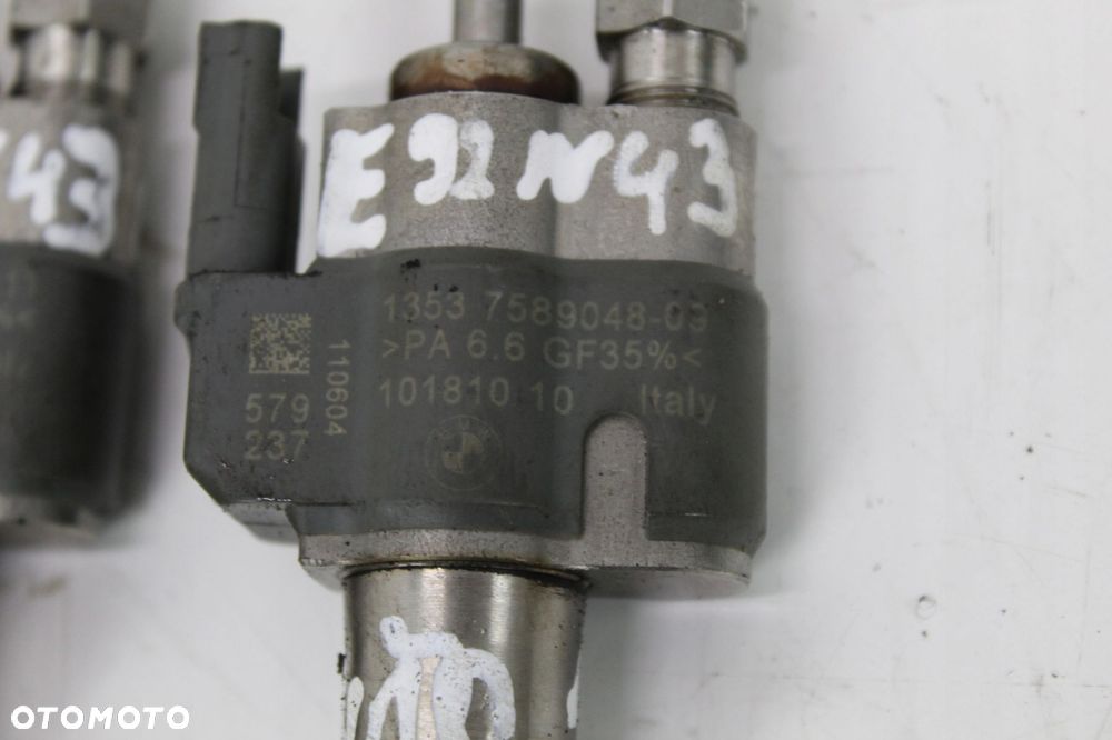 WTRYSK WTRYSKIWACZ BMW E90 E87 E60 N43 7589048 - 2