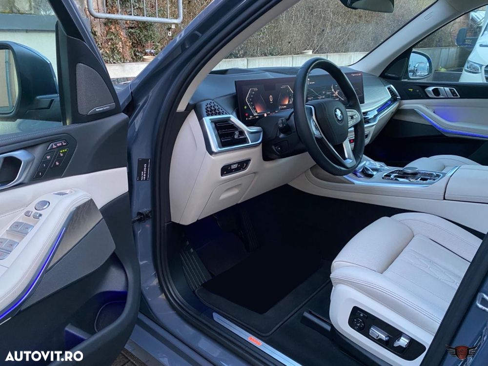 BMW X7 xDrive40d - 11