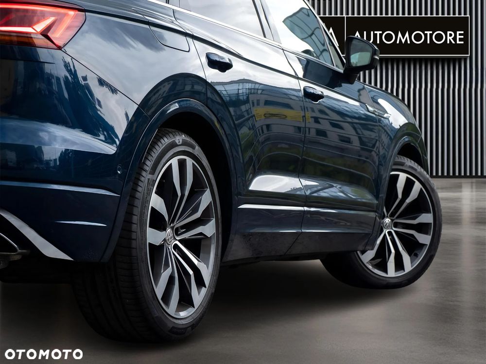 Volkswagen Touareg 4.0 V8 TDI SCR 4Mot R-Line - 12