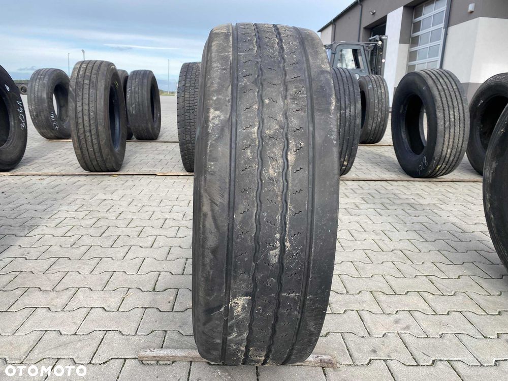 Opona 315/70R22.5 SEMPERIT RUNNER F2 Przód 6-7mm - 2